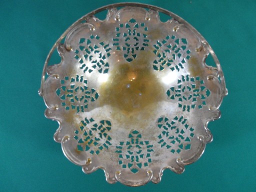 POSREBRZANA PATERA, KOSZYK