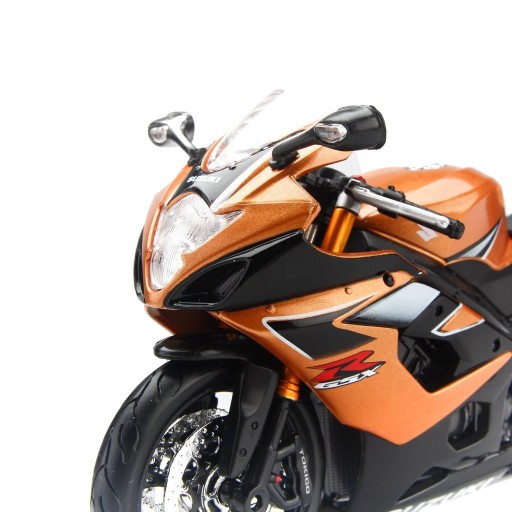 Suzuki GSX-R 1000 масштабная модель 1:12 Maisto