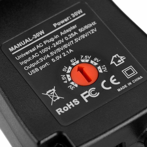 ZASILACZ UNIWERSALNY REGULOWANY 30 W 3-12V ZASILACZ ADAPTER SIECIOWY AC/DC