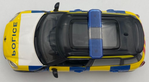 MINI Cooper S Countryman Полиция Полиция 1:24 модель Motormax 79751