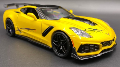 Corvette ZR1 2019, масштаб 1:24, Motormax 79356