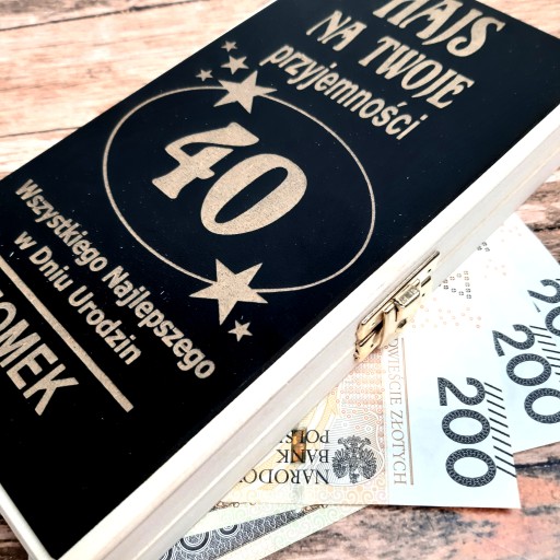 HAJS Шкатулка для дня рождения 18,30,40... Цвета гравировки
