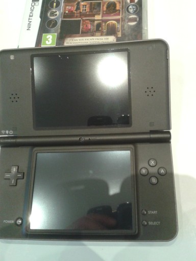 Консоль Нинтендо DSI XL
