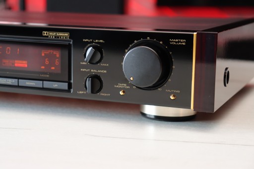 Звуковой процессор Pioneer SP-91D, эталонный предусилитель, пульт дистанционного управления M90/C90