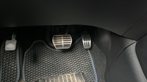 Nakładki na pedały Nissan Juke 2019+