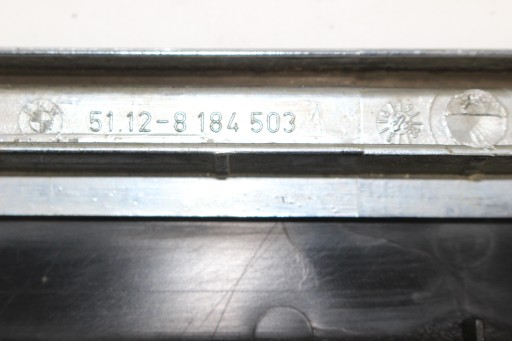 ЦЕНТРАЛЬНАЯ НАКЛАДКА ЗАДНЕГО БАМПЕРА BMW E39 8184504