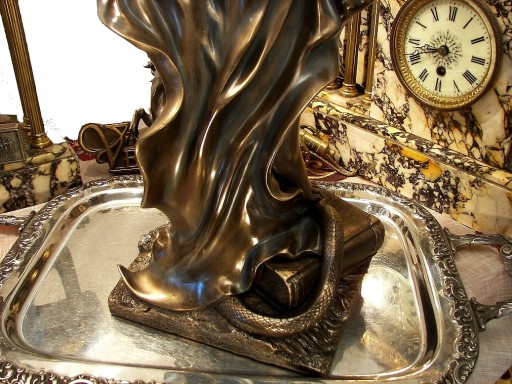 THEMIDA БОЛЬШАЯ ФИГУРКА В ПОДАРОК ​​VERONESE GRAWER v