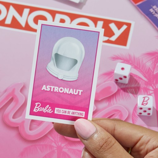 G0038 HASBRO Настольная игра «Монополия Барби» PL версия