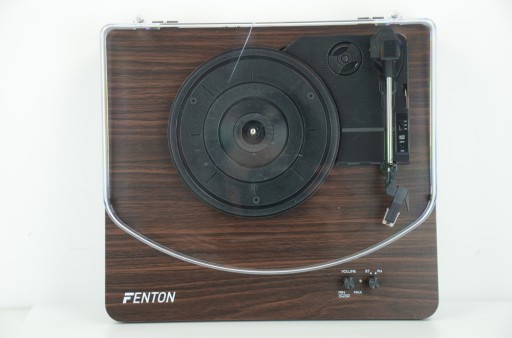 Проигрыватель Fenton RP168DW с Bluetooth и динамиками