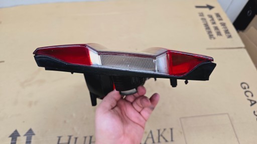 FORD GALAXY MK2 MK3 III 2006 - 2010 ROK PRZEDLIFT LAMPA PRAWA TYLNA Z KLAPY