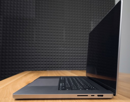 MacBook Pro 14 дюймов M2 Pro 16/512 ГБ Apple Аккумулятор для ноутбука 100% | Серебристый | Серебристый
