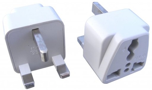 ADAPTER PODRÓŻNY PRZEJŚCIÓWKA WTYCZKA EU-UK GNIAZDO Angielskie za granicę