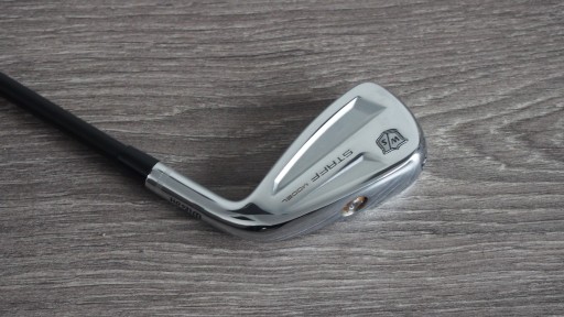 Модель Wilson Staff Utility Golf Iron Hybrid 18 ST