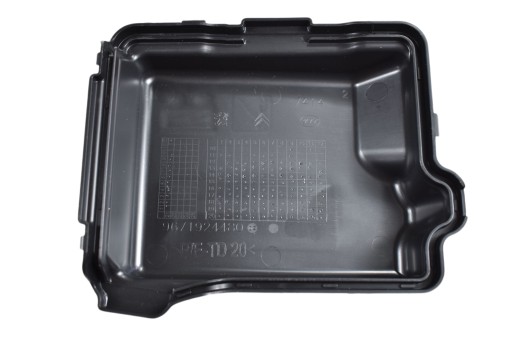 POKRYWA PUSZKI BEZPIECZNIKÓW CITROEN C3 C4 CACTUS PEUGEOT 208 2008 301