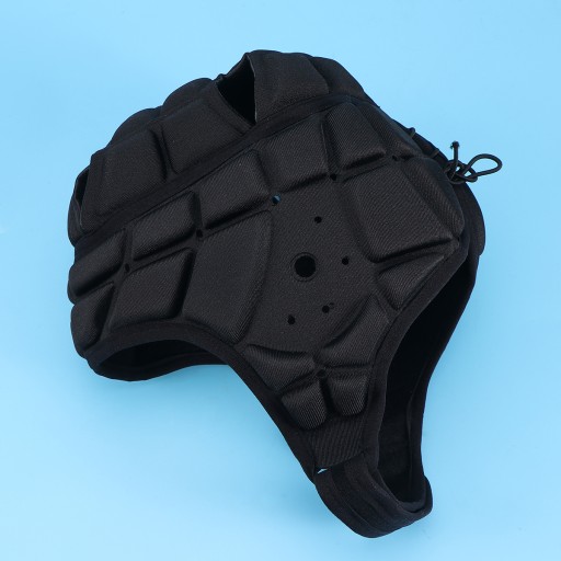 MODNY I TRWAŁY KASK DO PIŁKI NOŻNEJ, BRAMKARZA, HOKEJA, RUGBY, ROLKARKI, KASK