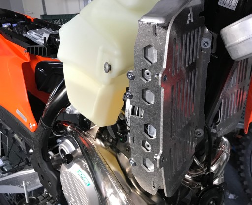 Крышки радиатора KTM HUSQVARNA 2023-2020 TPI EXC