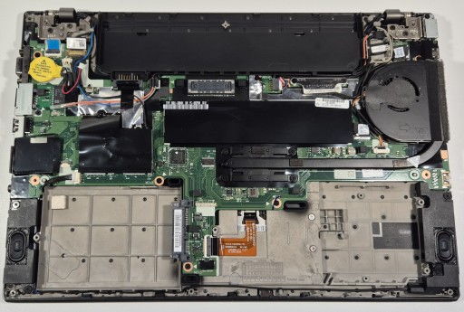 Корпус ноутбука Lenovo T450, повреждена материнская плата с i5