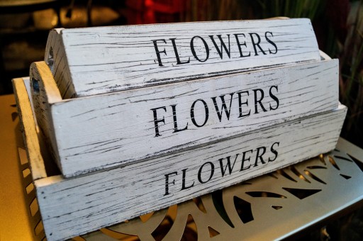 TACA DREWNIANA FLOWERS 29X19CM