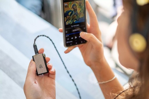 iFi Audio GO Blu. Усилитель для наушников с ЦАП.