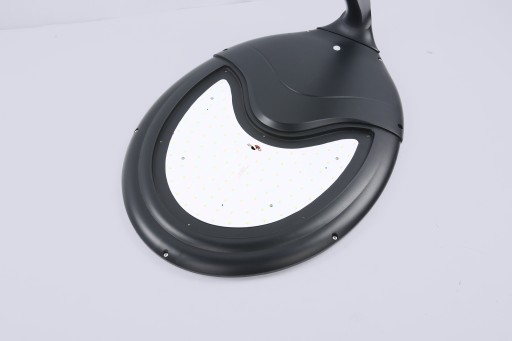 Светодиодный парковый светильник на солнечных батареях SANKO P-08 LED 20W