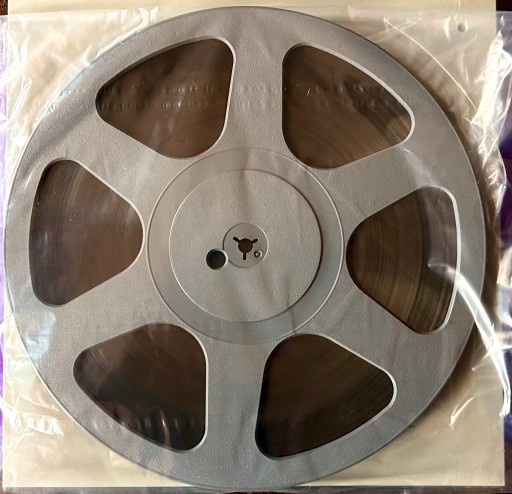 Катушка REVOX с лентой Agfa Pro в коробке 26,5 см.