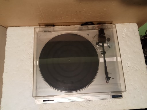 TOSHIBA SR-B2 (Без ремня!!)