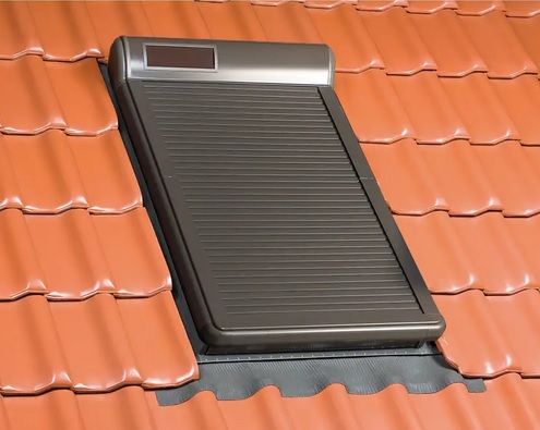 Roleta zewnętrzna FAKRO ARZ SOLAR do okien dachowych 66x118 RAL 7016