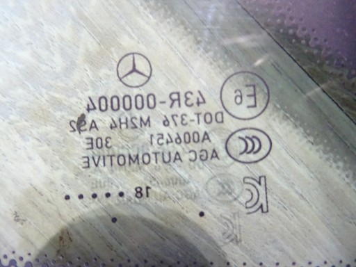 ПРАВОЕ ОКНО — Mercedes ML W164 A006451