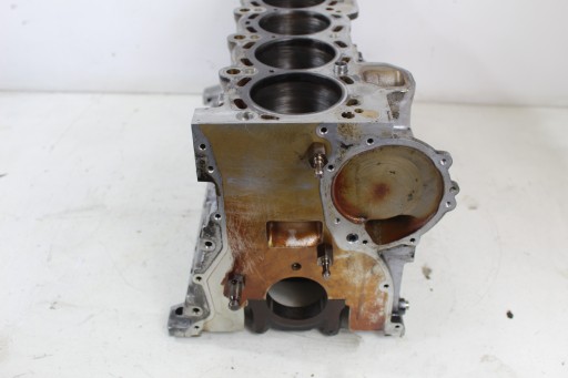БЛОК ДВИГАТЕЛЯ M54B25 M54 2.5B BMW E39