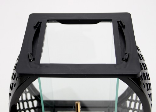 современная BLACK OPEN CITCH, жесткая, устойчивая конструкция, высота 27,5 см.