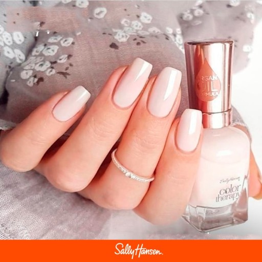 Лак Sally Hansen Color Therapy Sheer Nirvan 230