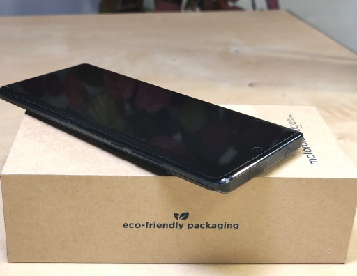 Смартфон Motorola Edge 30 Ultra 200 Мп OLED 144 Гц ЗАРЯДКА 125 Вт 12/256 ГБ