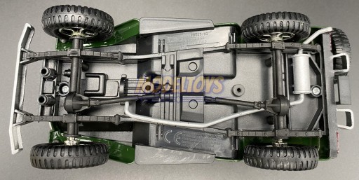 Toyota FJ 40 с жесткой крышей, масштаб 1:24, Motormax 79323