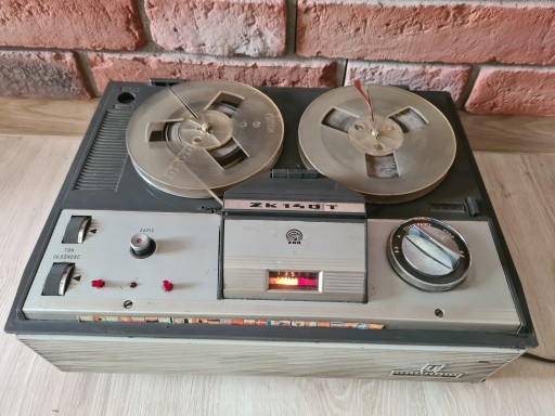 Видеомагнитофон UNITRA GRUNDIG ZK 140 T