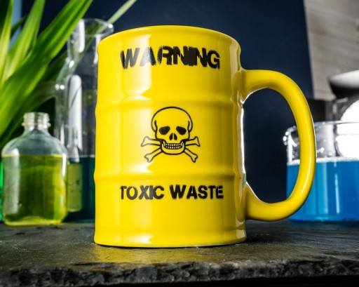 Кружка TOXIC WASTE 450 мл