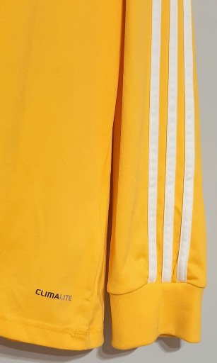 638. Спортивная блузка ADIDAS, футболка с длинными рукавами, размер 44.