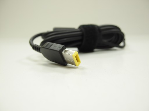 Lenovo ThinkPad 65W AC Adapter (slim
