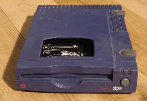Диск IOMEGA ZIP 100 100 МБ Z100P2