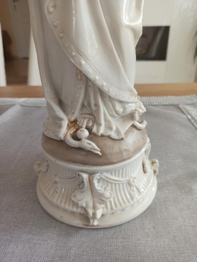 Matka Boska Maria Duża porcelanowa figurka XIX w.