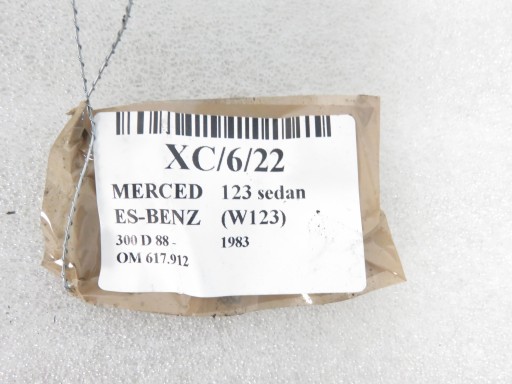 ПОЛОСКА КРЫШИ ЛЕВАЯ MERCEDES 123 седан