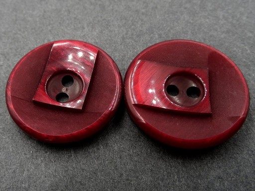 23mm Guziki ozdobne 12 sztuk kolor CZERWONY CIEMNY K226 15319