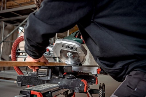 Торцовочная пила METABO KGS 254 M/1800W 92x305 мм 613254000