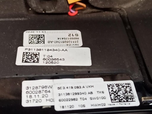 SKODA SUPERB III РУЛЕВОЕ КОЛЕСО 5E3419093A