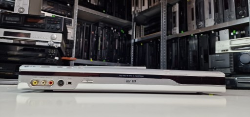 DVD-рекордер/CD-плеер LG DR7500