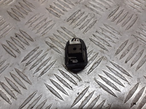 ДВЕРНОЙ ДАТЧИК SUBARU IMPREZA GH