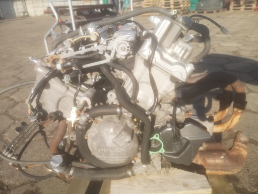HONDA VFR 800 *импорт* двигатель в сборе, мощность 109 л.с.