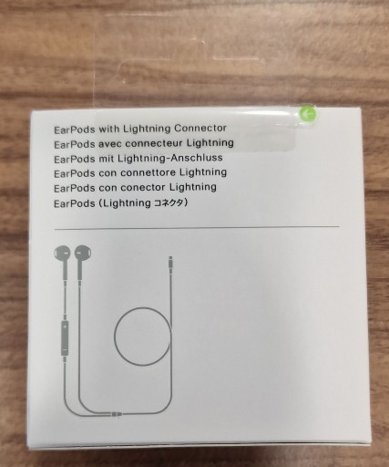 Оригинальные наушники APPLE EarPods Lightning для iPhone 7/8/X