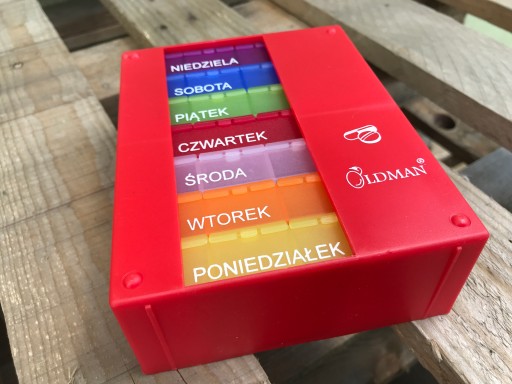 POJEMNIK ORGANIZER NA LEKI LEKARSTWA PIGUŁKI OLDMAN KASETKA 7 dni 4 pory