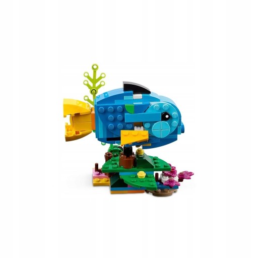 LEGO Creator 3 в 1 31136 Экзотический попугай 3 в 1