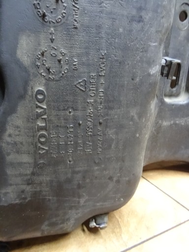 VOLVO S60 2.4D 02' ТОПЛИВНЫЙ БАК